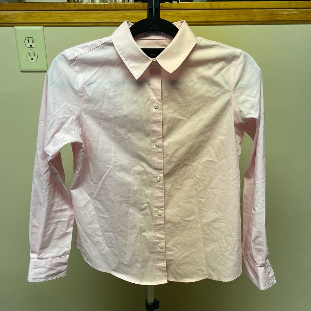 Liz Claiborne Career Button Up